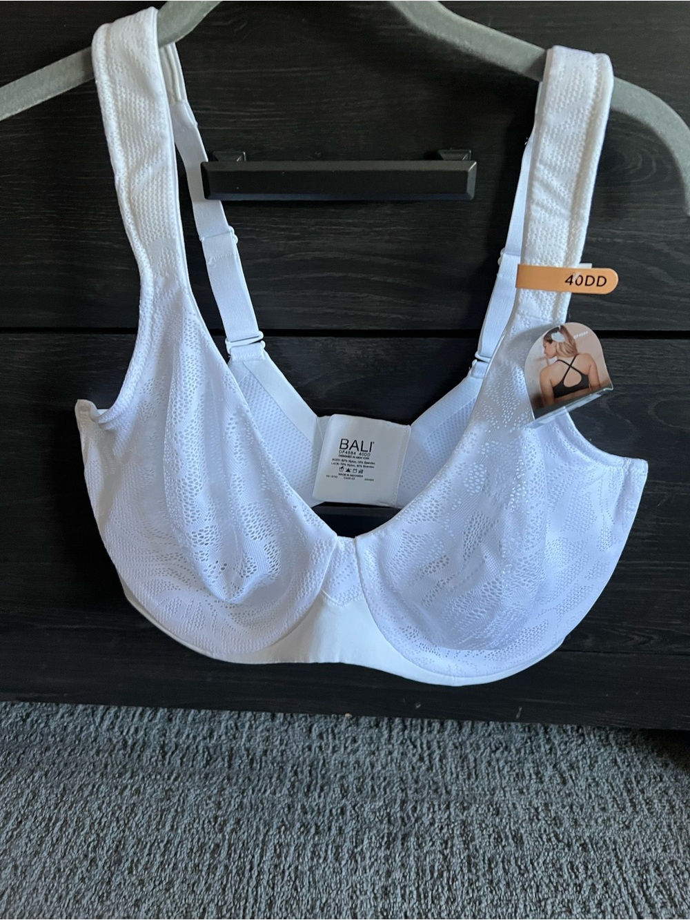 Bali White Lace Full Support Underwire Bra - 40DD